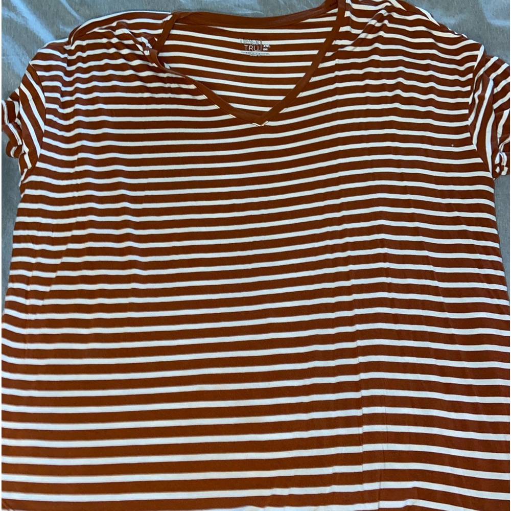 Orange and white t shirt size 20